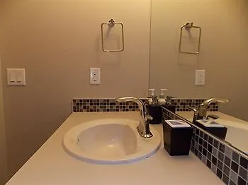 Executive Suites By Roseman - Alura YYC Apartamento