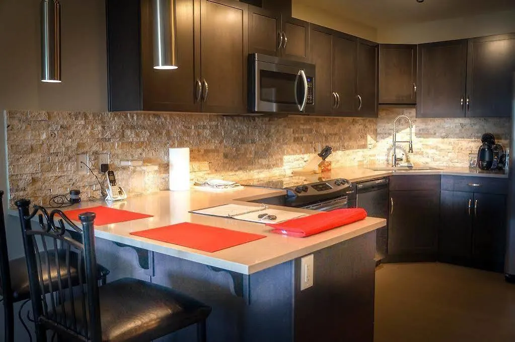 Daire Executive Suites By Roseman - Alura YYC