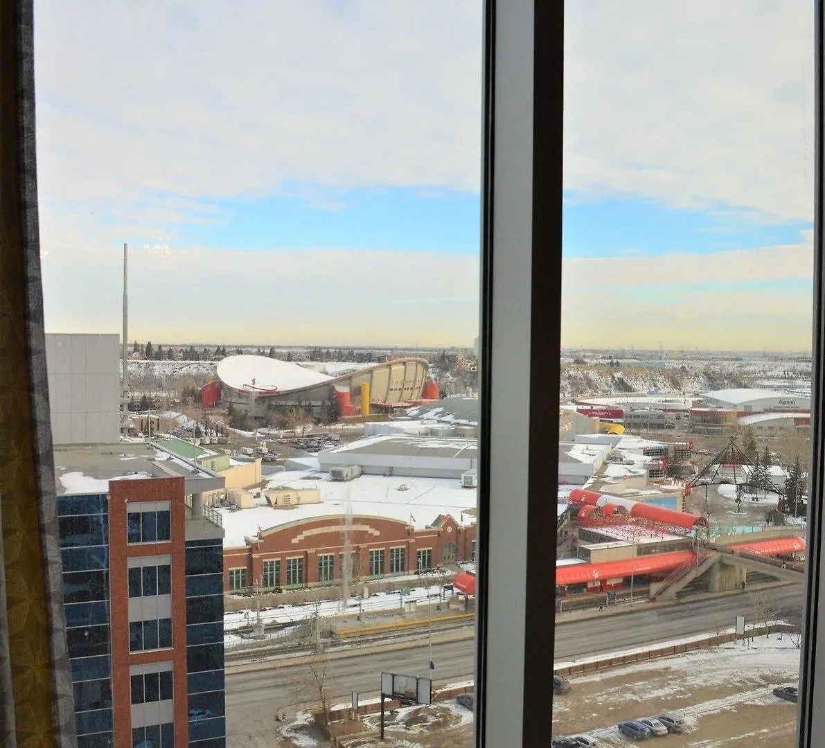 Daire Executive Suites By Roseman - Alura YYC Kanada